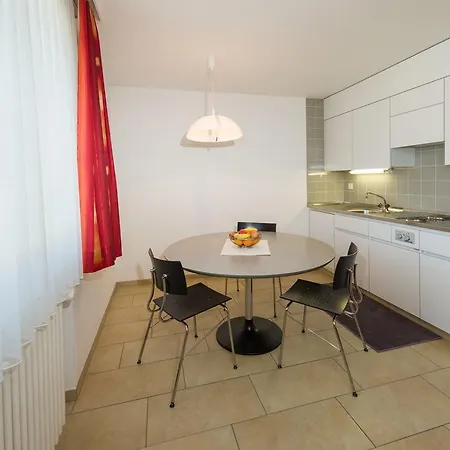 Postgebäude Apartment