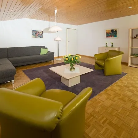 Postgebäude * Grächen
