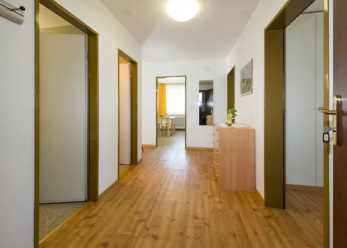 Postgebaeude * Grächen