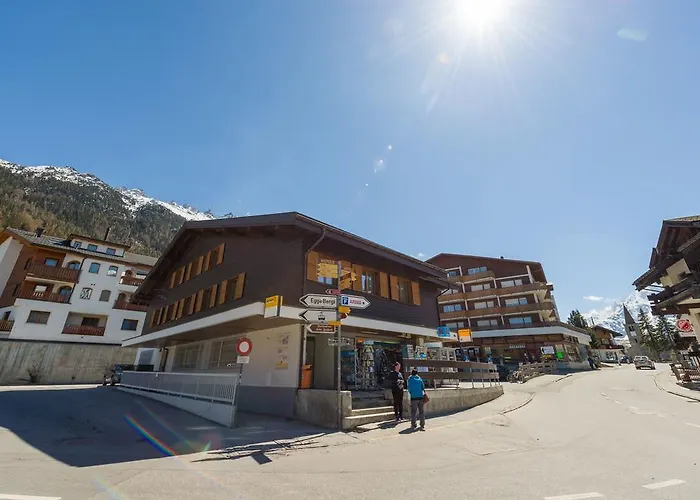 Postgebaeude * Grächen