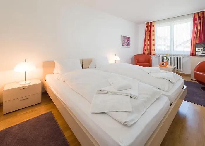 Postgebaeude * Grächen